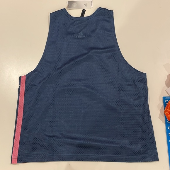 Men’s ADIDAS Mesh Basketball Jersey black/blue/pink size Medium - Picture 4 of 4